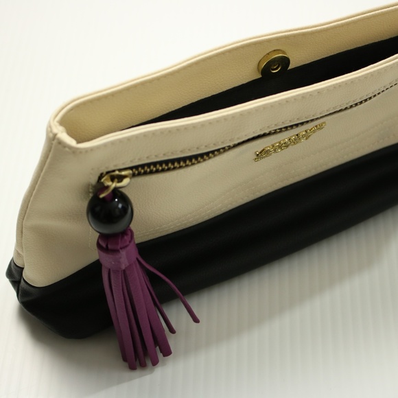 Victoria's Secret Cream and Black Tassel Cosmetic Bag - Picture 3 of 5